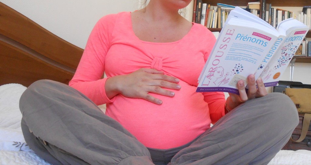 femme enceinte dans une colocation solidaire